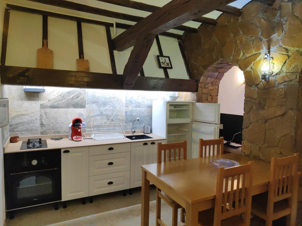 Casa Rustica Villa ฟีเนสตรัต ภายนอก รูปภาพ